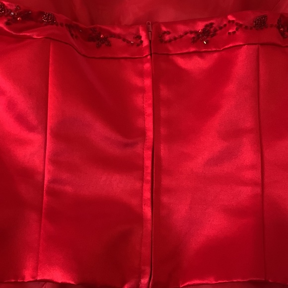 Pinky&Me Halter Top - Picture 4 of 5